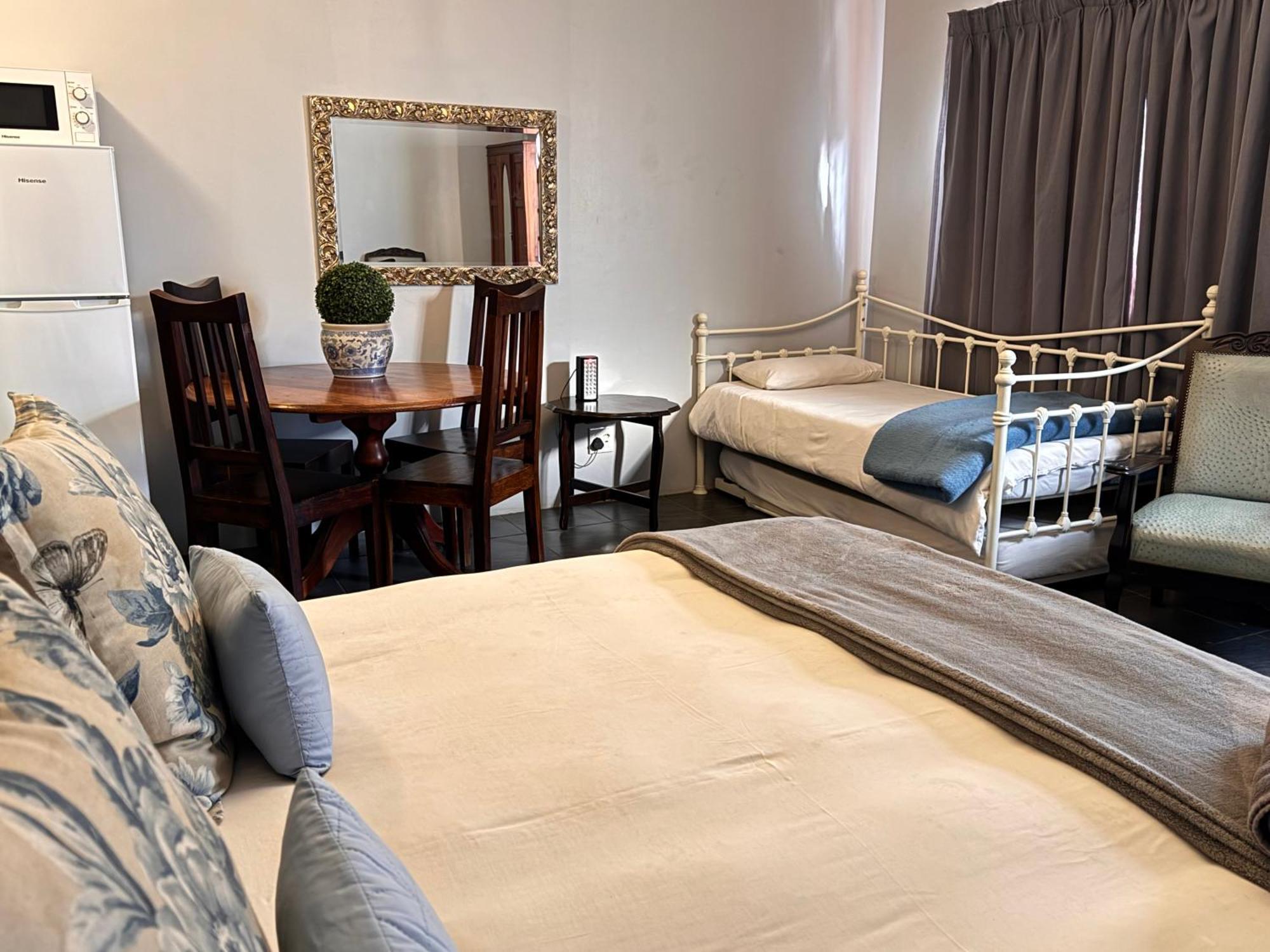 The Palms Venue & Accommodation Cradock Exteriér fotografie